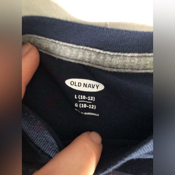 🟡 Bundle of 3 Size 10-12 Boys Tops - Picture 4 of 5